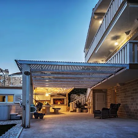 Casa Del Mare Villa *